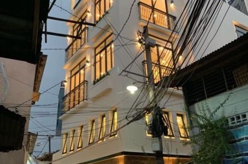 5 Bedroom Townhouse for sale in Phuong 12, Ho Chi Minh