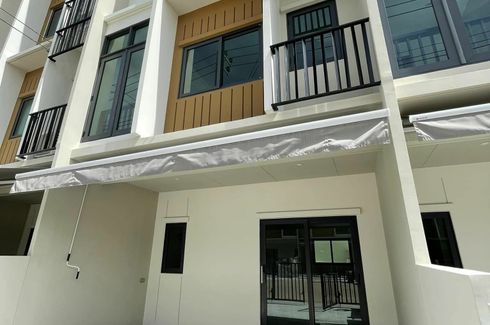 3 Bedroom Townhouse for rent in PLEX Onnut - Wongwaen, Dokmai, Bangkok