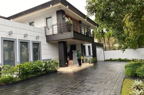 5 Bedroom House for rent in Dasmariñas Village, Dasmariñas North, Metro Manila near MRT-3 Magallanes