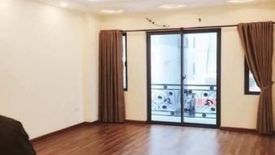 4 Bedroom House for sale in Nga Tu So, Ha Noi