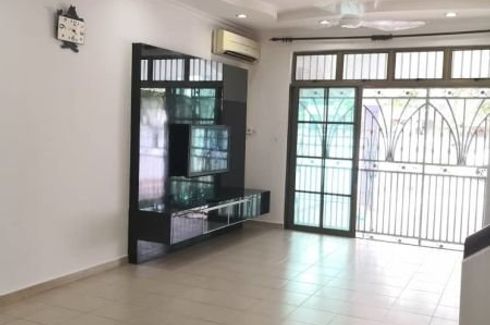 4 Bedroom House for rent in Taman Desa Cemerlang, Johor