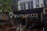 Rumah dijual dengan 3 kamar tidur di Pondok Aren, Banten
