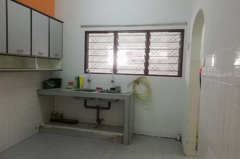 3 Bedroom House for rent in Taman Andalas Jaya, Selangor