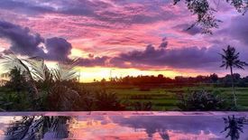 Villa dijual dengan 6 kamar tidur di Abianbase, Bali