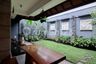 Rumah dijual dengan 4 kamar tidur di Batununggal, Jawa Barat