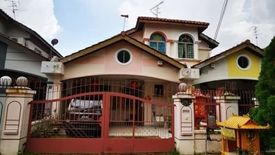 3 Bedroom House for sale in Jalan Molek (2/1 - 2/42), Johor