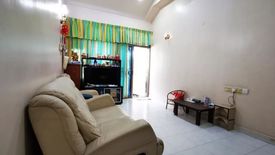 3 Bedroom House for sale in Jalan Molek (2/1 - 2/42), Johor