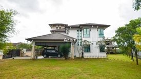 6 Bedroom Villa for sale in Kampung Paroi, Negeri Sembilan