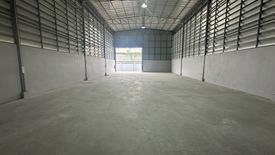 Warehouse / Factory for rent in Dokmai, Bangkok