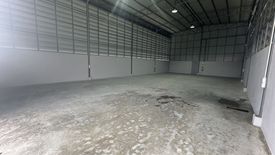 Warehouse / Factory for rent in Dokmai, Bangkok