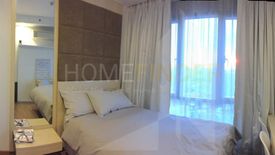 2 Bedroom Condo for sale in Thru Thonglor, Bang Kapi, Bangkok near MRT Phetchaburi