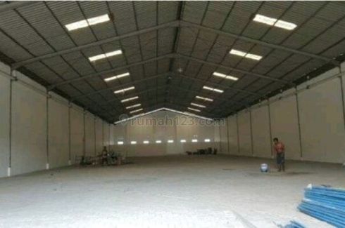 Warehouse / Factory for rent in Waru, East Java