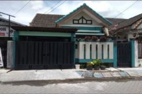 Rumah dijual dengan 2 kamar tidur di Sepande, Jawa Timur