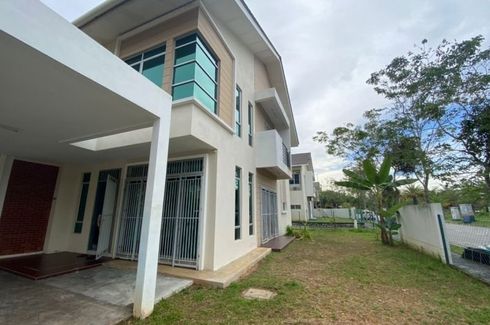 4 Bedroom House for sale in Petaling, Negeri Sembilan