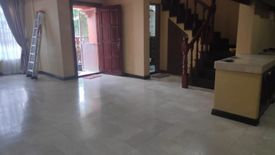 4 Bedroom House for sale in Baclaran, Metro Manila