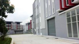 Warehouse / Factory for Sale or Rent in Petaling Jaya, Selangor