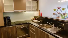 3 Bedroom Condo for rent in Oakwood Residence, Khlong Tan Nuea, Bangkok