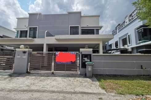5 Bedroom House for rent in Taman Perindustrian Bestari, Johor