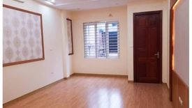 3 Bedroom House for sale in Dich Vong, Ha Noi