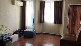 ขายทาวน์เฮ้าส์ 4 ห้องนอน ใน สามเสนนอก, ห้วยขวาง ใกล้ MRT ภาวนา