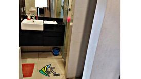 Rumah dijual dengan 6 kamar tidur di Alamendah, Jawa Barat