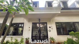 3 Bedroom House for rent in Khlong Tan Nuea, Bangkok