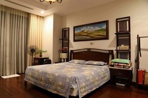 3 Bedroom House for sale in Xuan La, Ha Noi