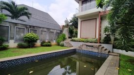 Townhouse dijual dengan 4 kamar tidur di Pasar Minggu, Jakarta