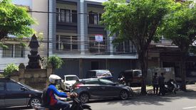 Komersial disewa dengan  di Dauh Puri, Bali