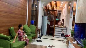 4 Bedroom House for sale in Dich Vong, Ha Noi