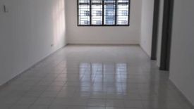 3 Bedroom Apartment for rent in Taman Molek, Johor