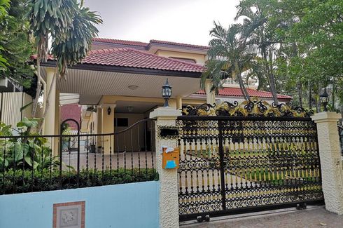 4 Bedroom House for sale in Baan Ladawan Srinakarin, Samrong Nuea, Samut Prakan near MRT Si Bearing