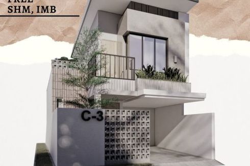 Rumah dijual dengan 3 kamar tidur di Antapani Kidul, Jawa Barat