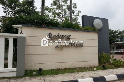 3 Bedroom House for sale in Jalan Molek (2/1 - 2/42), Johor