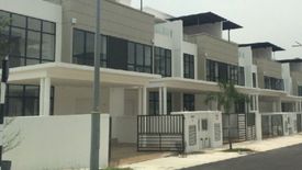 6 Bedroom House for sale in Cheras (Km 11 - 18), Selangor