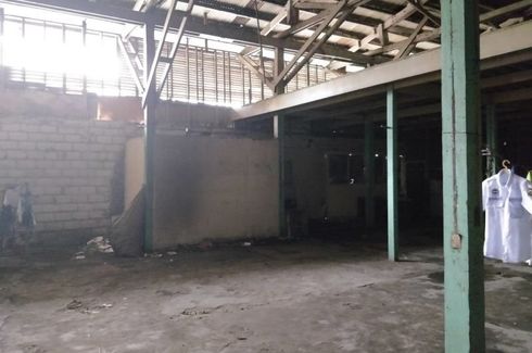 Warehouse / Factory for rent in Quiapo, Metro Manila near LRT-1 Carriedo