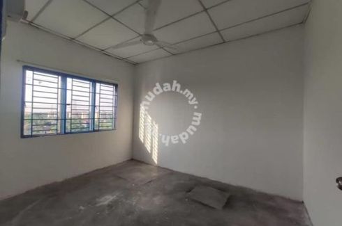 3 Bedroom Apartment for rent in Taman Pendamar Indah, Selangor