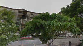 3 Bedroom Apartment for sale in Taman Koperasi Cuepacs, Selangor