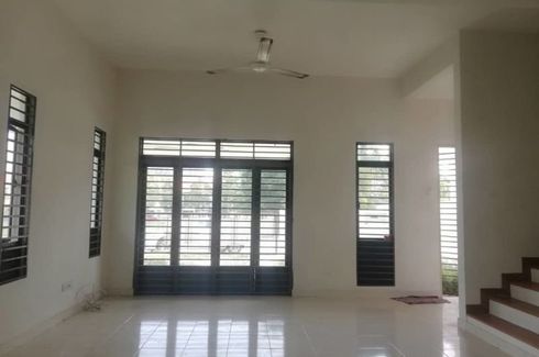 4 Bedroom House for rent in Pelabuhan Klang, Selangor