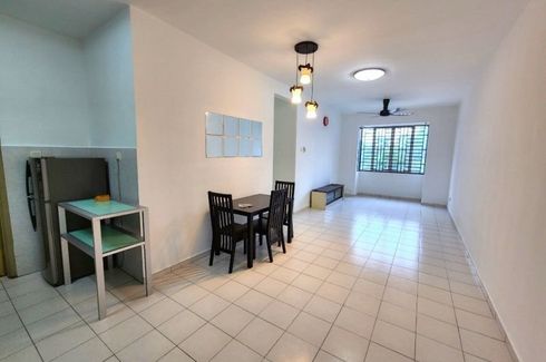 3 Bedroom Serviced Apartment for Sale or Rent in Gelang Patah, Johor