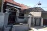 Rumah dijual atau disewa dengan 2 kamar tidur di Gunung Anyar, Jawa Timur