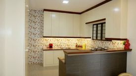 7 Bedroom House for sale in Pinagbuhatan, Metro Manila