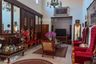 5 Bedroom House for sale in Batununggal, West Java