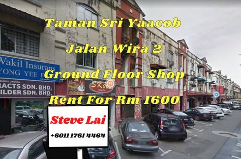 Commercial for rent in Taman Tan Sri Yaakob, Johor