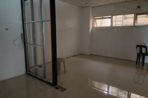 Office for rent in Phil-Am, Metro Manila near MRT-3 North Avenue