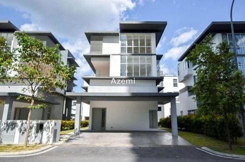 6 Bedroom Villa for sale in Kampung Paroi, Negeri Sembilan
