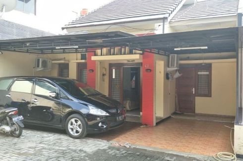 Townhouse dijual dengan 3 kamar tidur di Aren Jaya, Jawa Barat