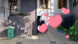 Rumah dijual dengan 4 kamar tidur di Alamendah, Jawa Barat