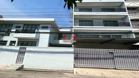 3 Bedroom House for sale in Bang Na, Bangkok