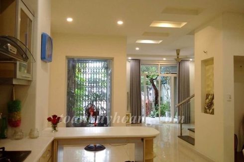 3 Bedroom Townhouse for rent in O Cho Dua, Ha Noi